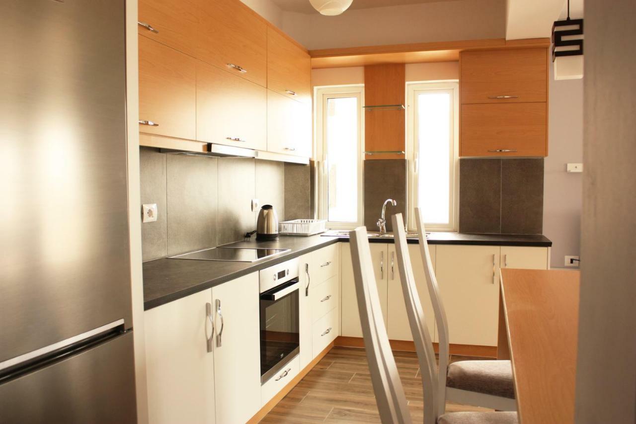 Alexandra'S Apartments Sarandë エクステリア 写真