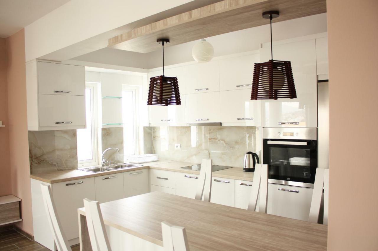Alexandra'S Apartments Sarandë エクステリア 写真