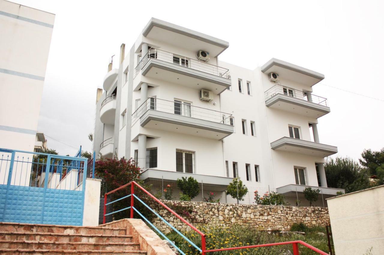 Alexandra'S Apartments Sarandë エクステリア 写真