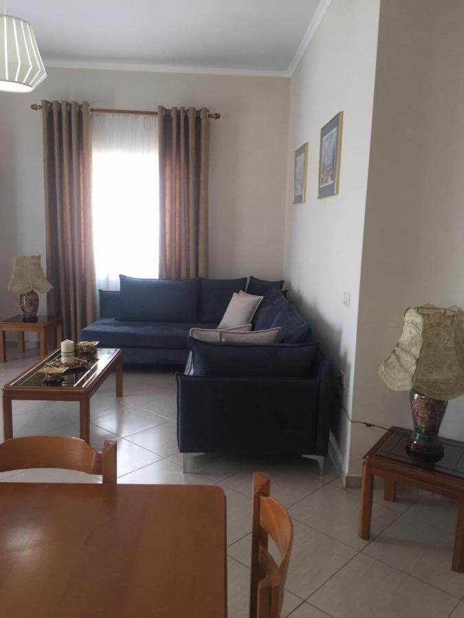 Alexandra'S Apartments Sarandë エクステリア 写真