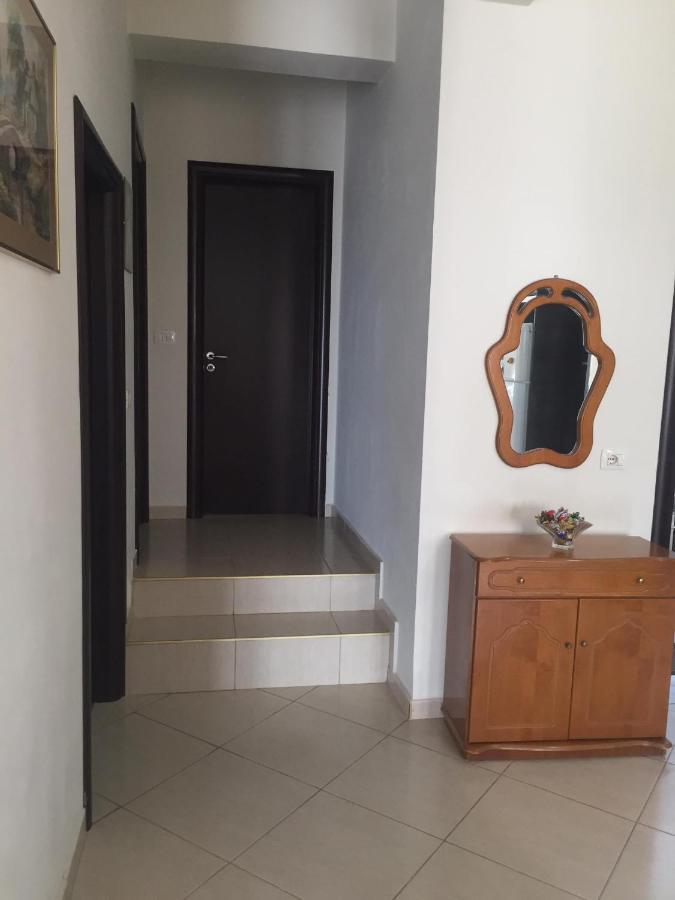 Alexandra'S Apartments Sarandë エクステリア 写真