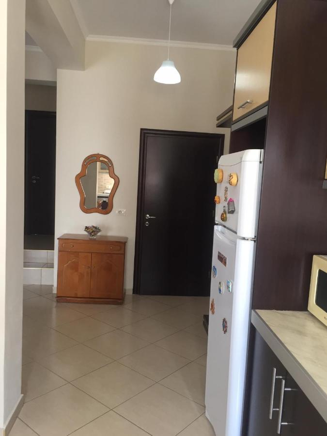 Alexandra'S Apartments Sarandë エクステリア 写真