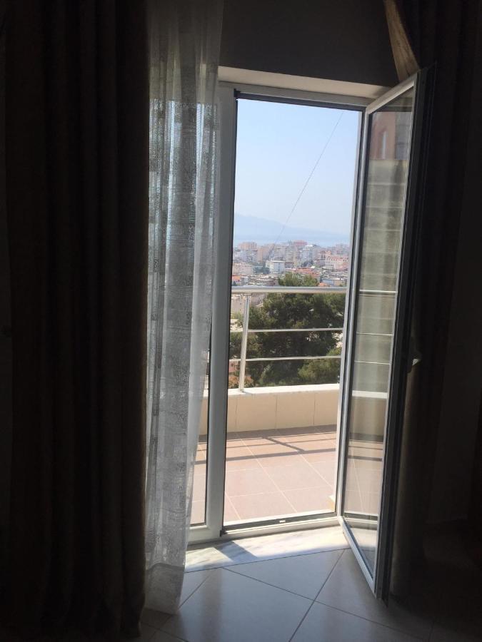 Alexandra'S Apartments Sarandë エクステリア 写真